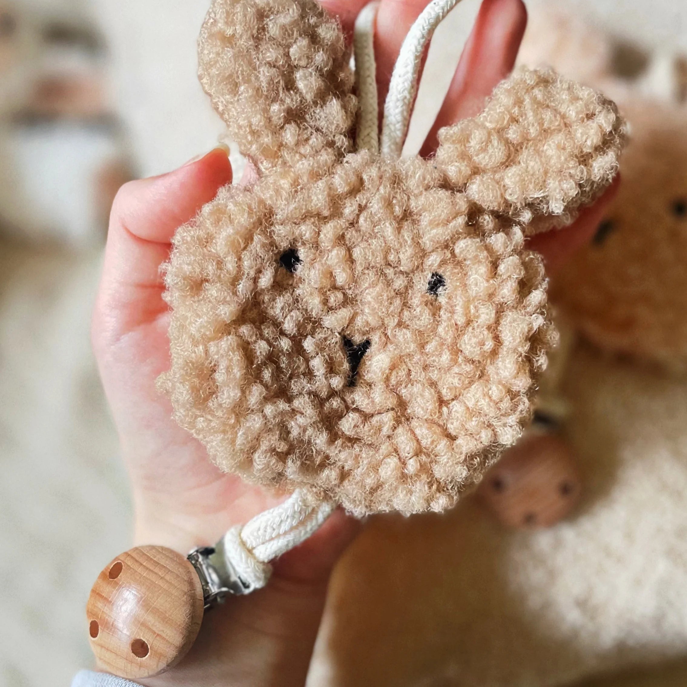 Attache-Tétine - LAPINOU