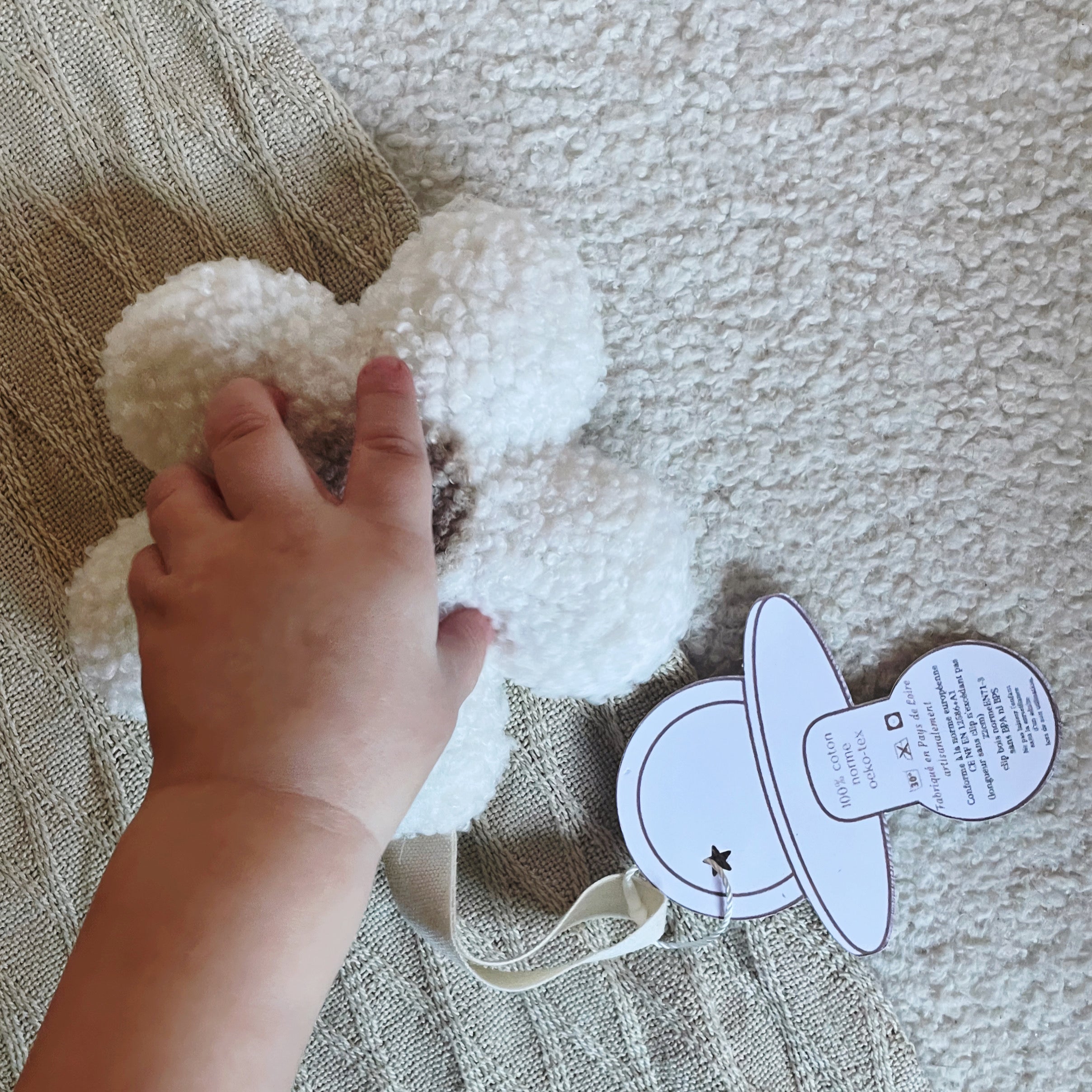 Doudou Attache-Tétine - FLEUR