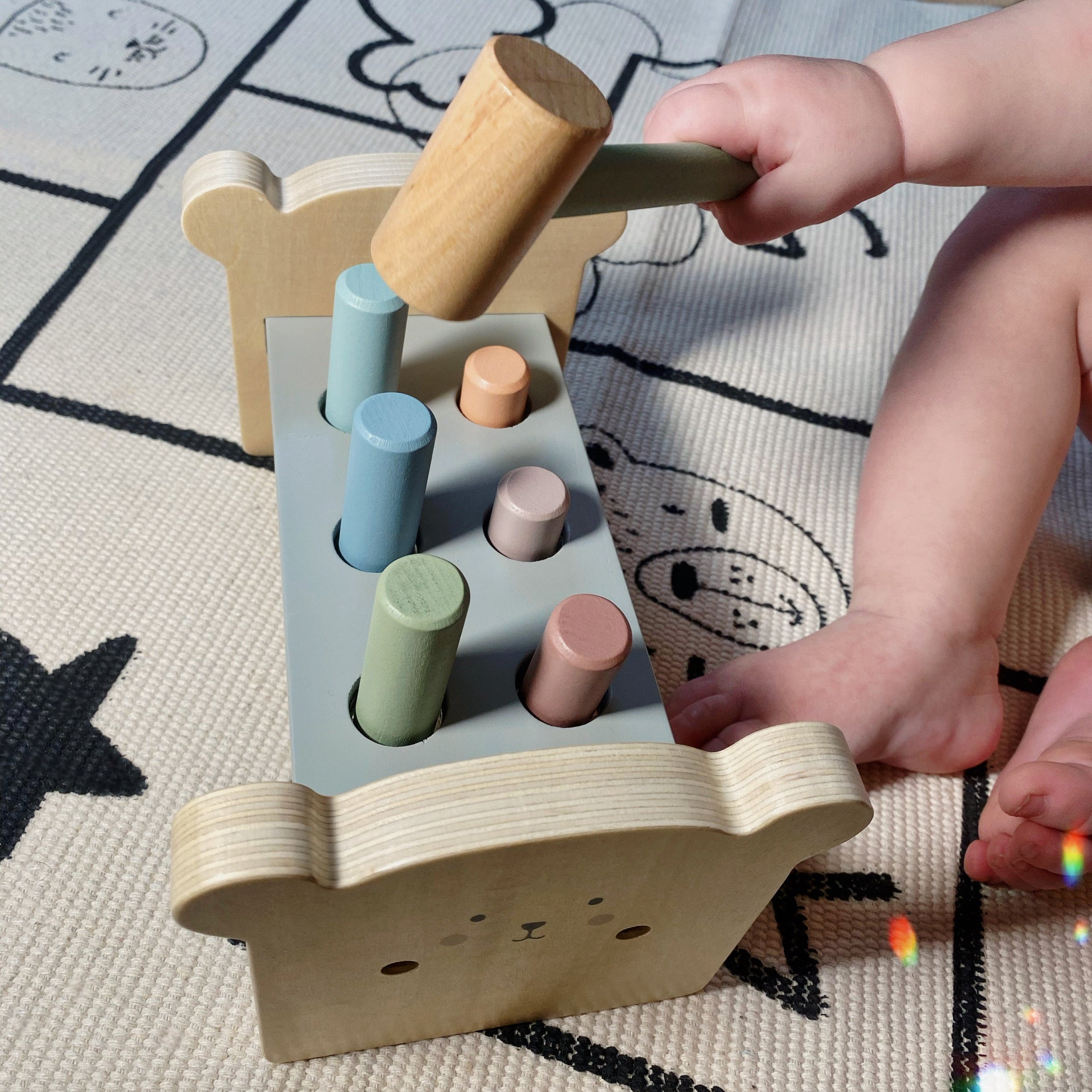 banc à marteler en bois