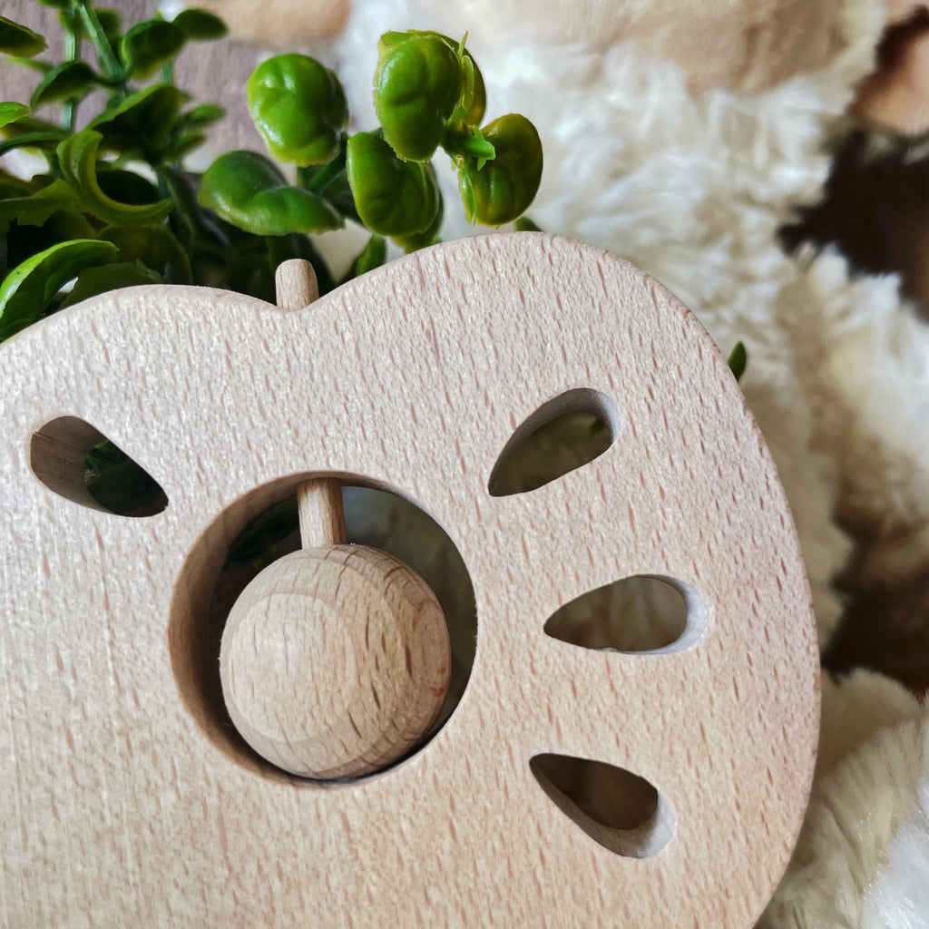 Hochet en Bois - POMME