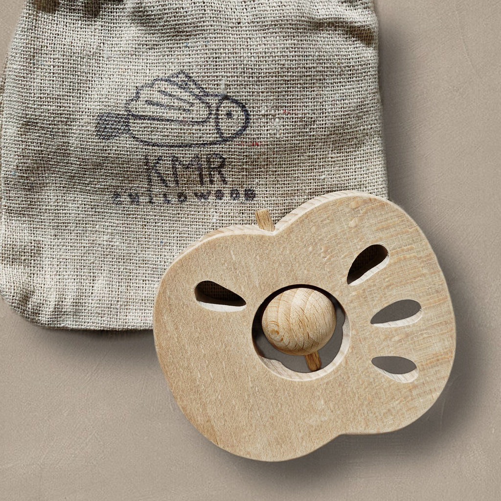 Hochet en Bois - POMME