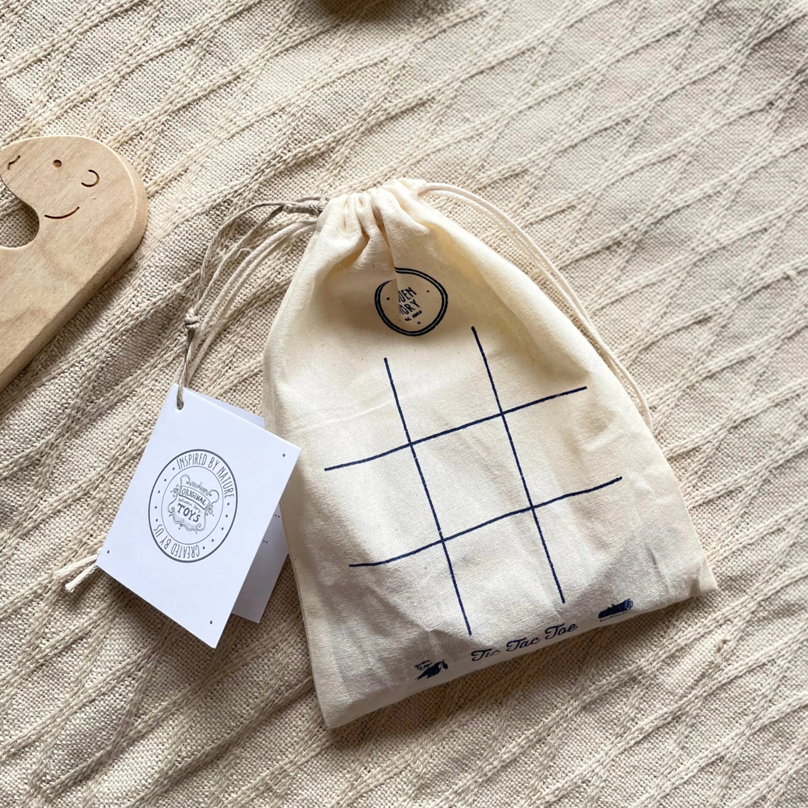 Jeu de Tic Tac Toe / Morpion en bois - Version de Voyage