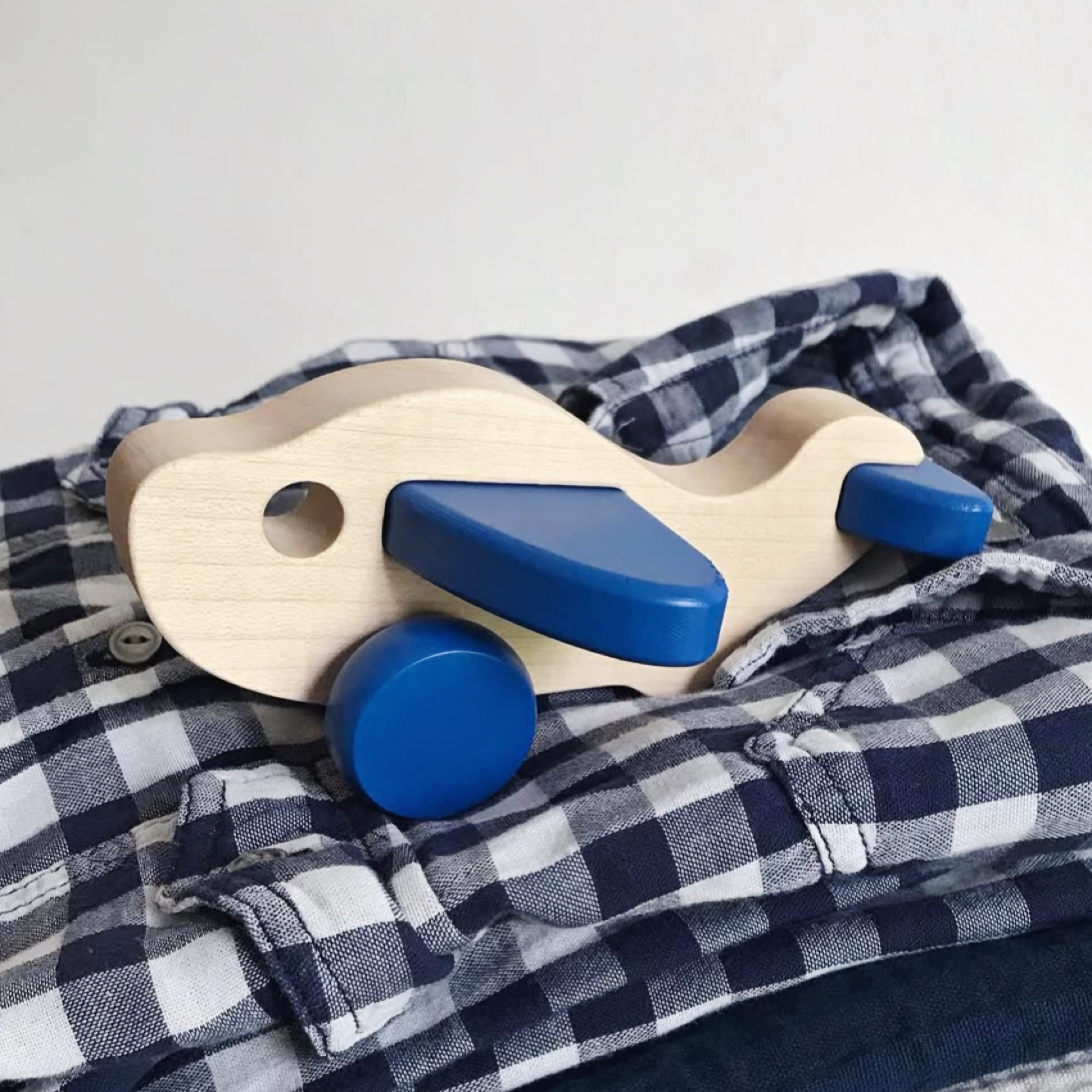 jouet véhicule avion en bois pour bébé dès 12 mois 