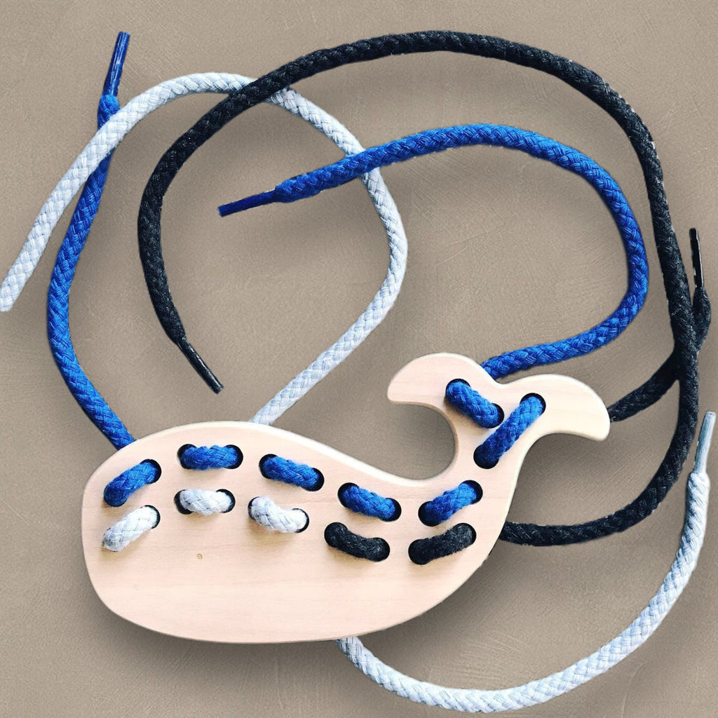 jouet de laçage montessori pour développer la motricité fine